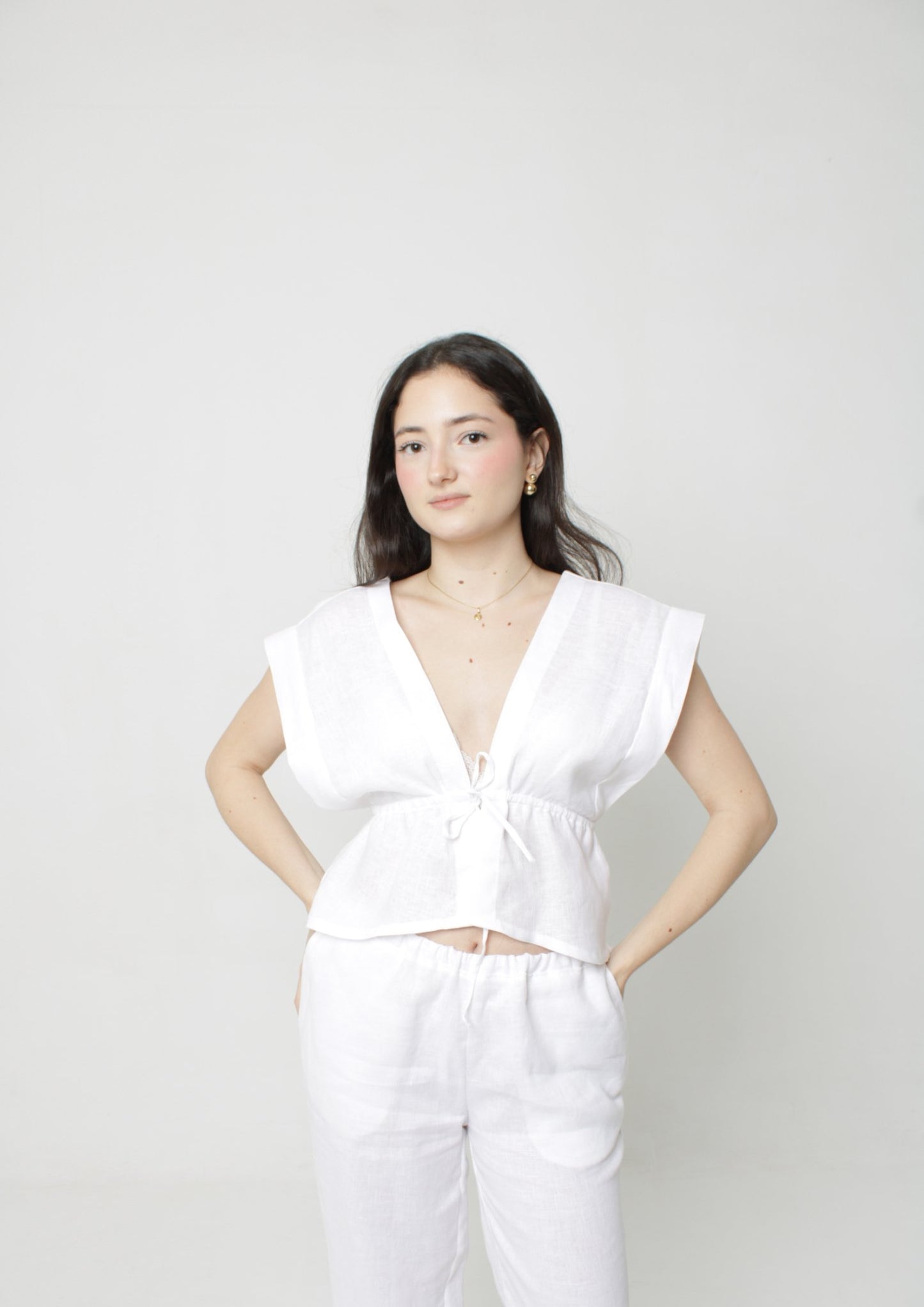 Relaxed Linen Top PDF Sewing Pattern — Eloise — Casual Everyday Style — Friedlies