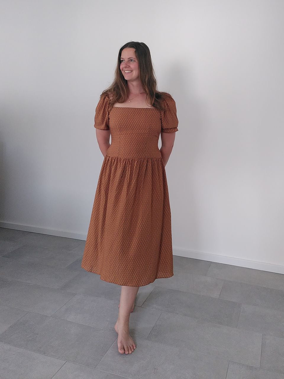 princess-style-dress-and-bow-tops-sewing-pattern-elizabeth-141293.jpg__PID:ed4c6c53-ad86-48f0-935c-b170b71eb6a3