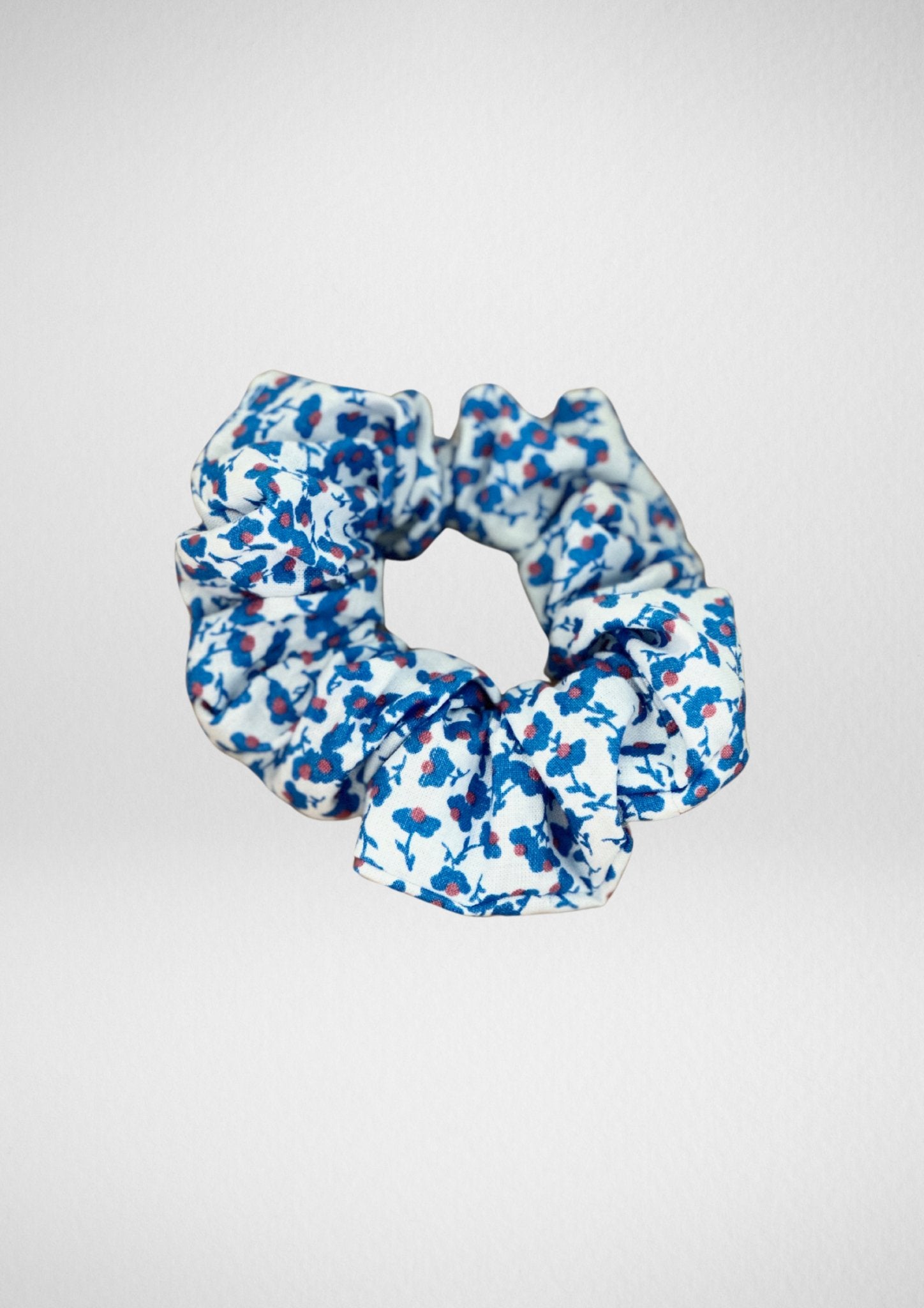 Easy Scrunchie PDF Sewing Pattern — Beginner Hair Accessory — Friedlies